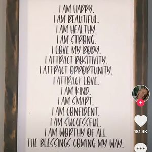 Meet your Posher, Amy